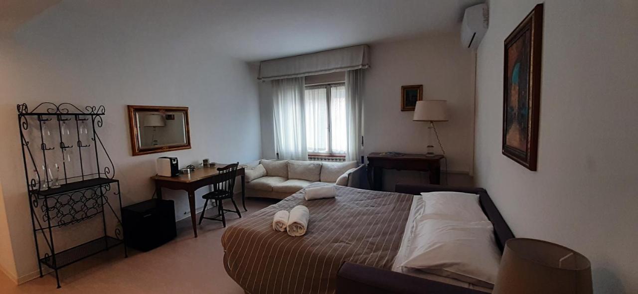 Residence Sole Trieste Ngoại thất bức ảnh